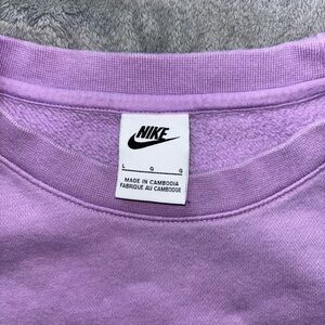 ✨ Nike Lavender Crewneck Sweatshirt –men’s Size [ L ] | Rare Color